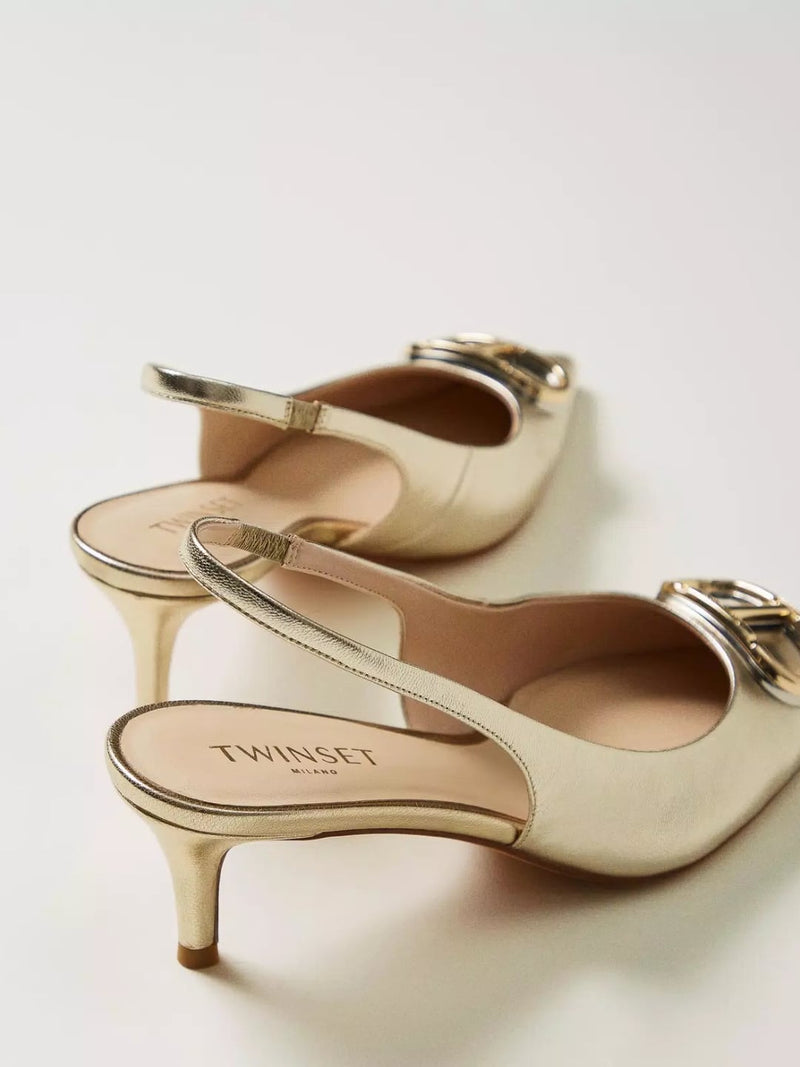 Twinset Décolleté sling back con Oval T Platino