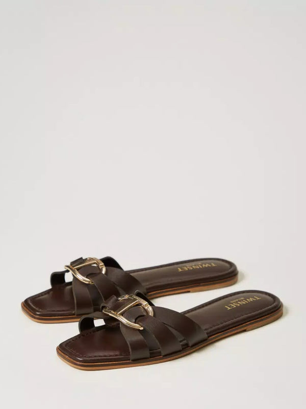 Twinset Sandali slide in pelle con Oval T Chocolate Lab