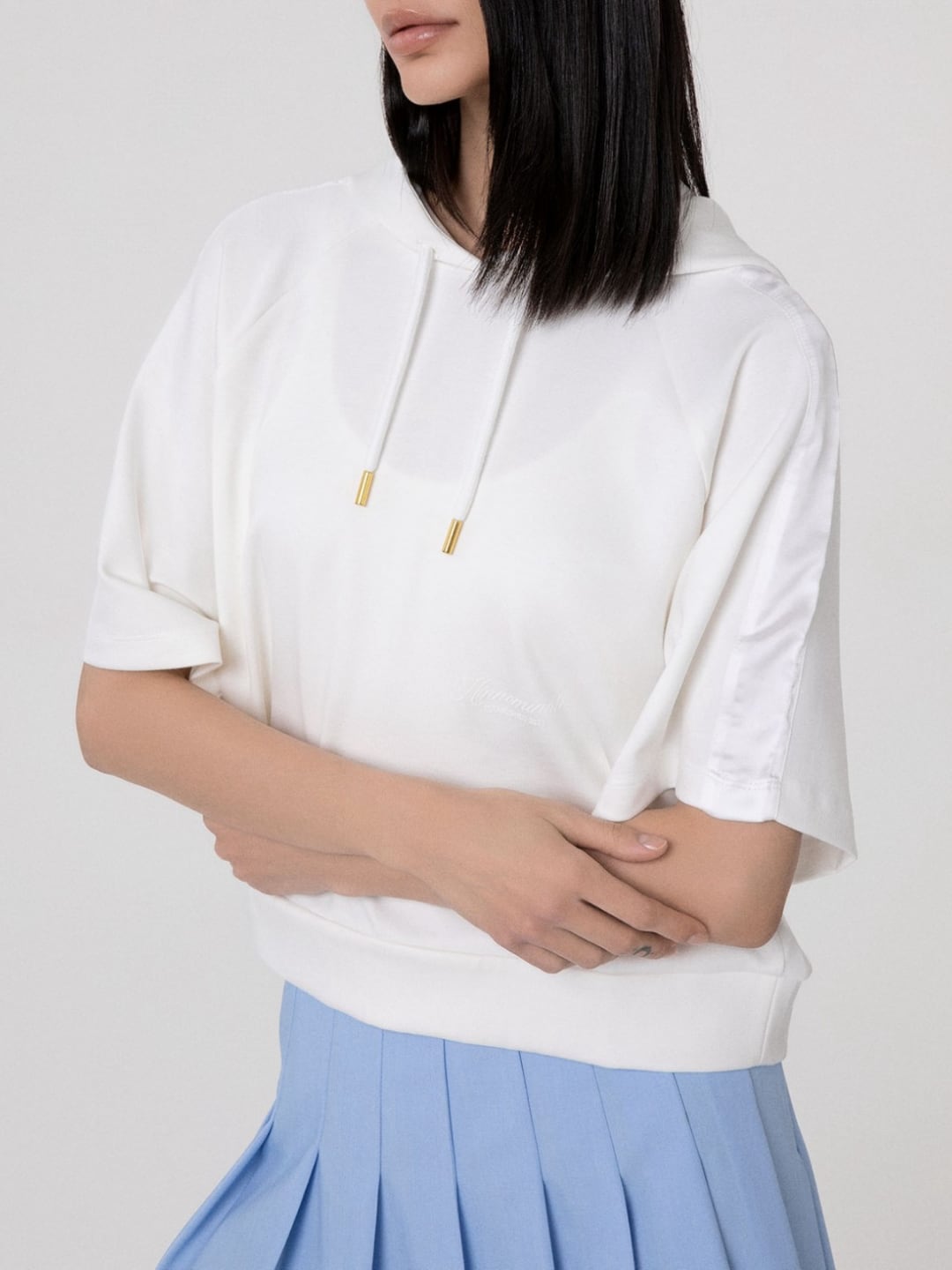 Hinnominate Felpa Cappuccio In Viscosa A Manica Media Con Inserti In Raso Bianco