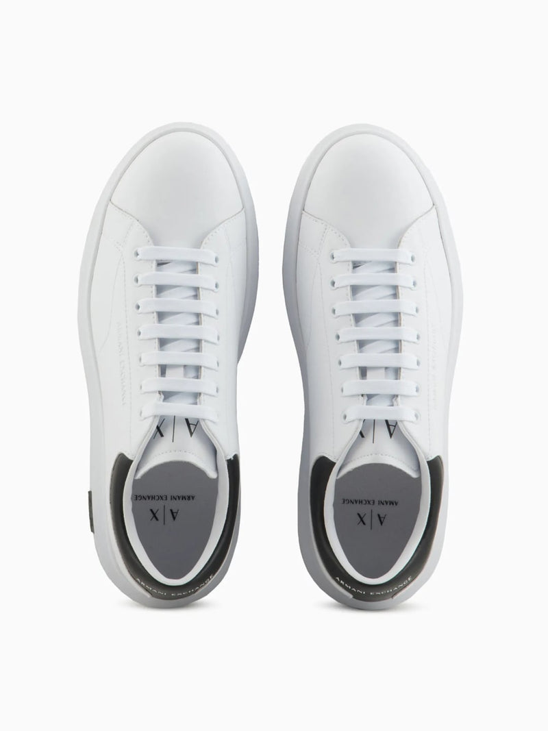 Sneaker in action leather logo A/X su suola  Col Bianco/Nero