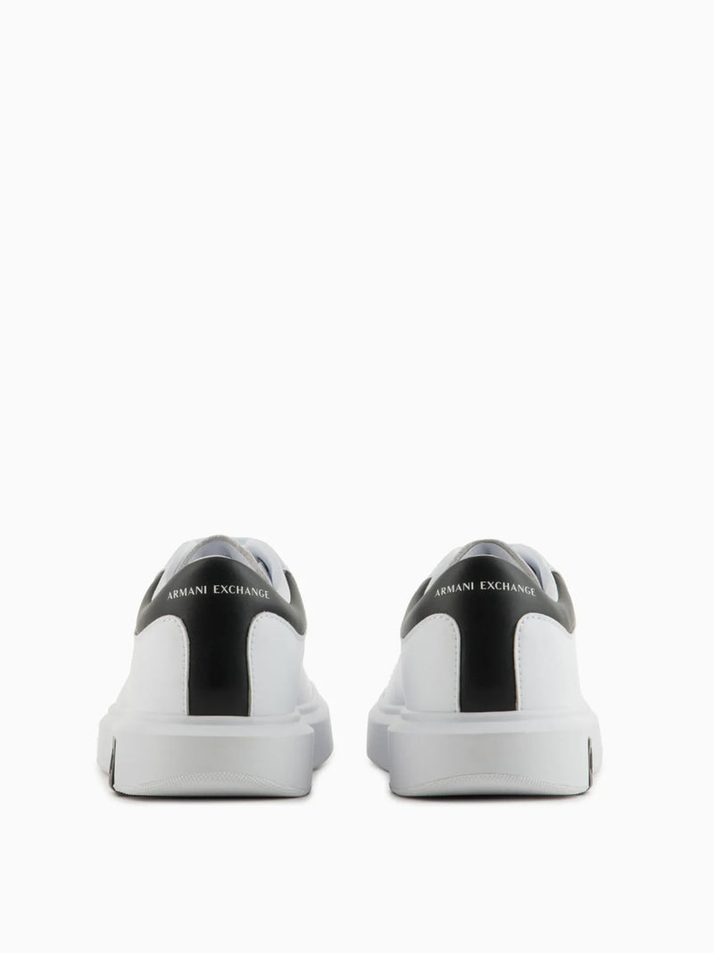 Sneaker in action leather logo A/X su suola  Col Bianco/Nero