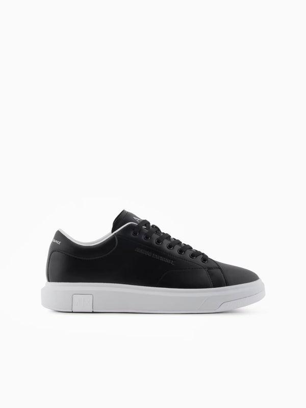 Sneaker in action leather logo A/X su suola Nero